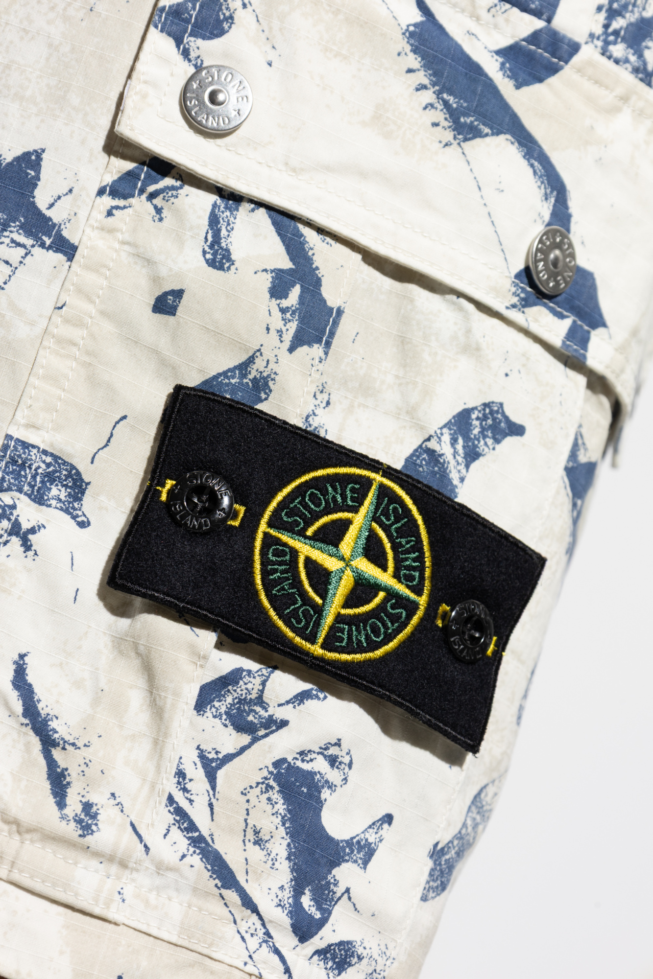 Stone Island Logo shorts | Men's Clothing | Vitkac Stone Island Logo shorts | Men's Clothing | Vitkac